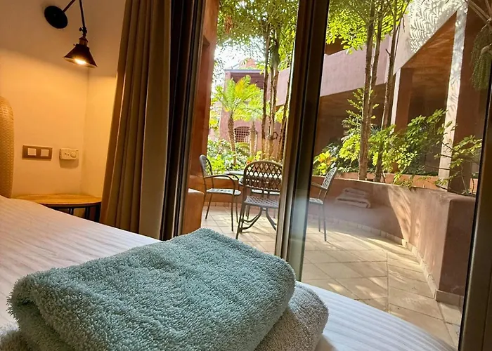 Apartament Bahia - 2 Bedroom Seafront *