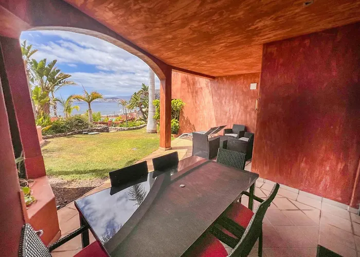 Bahia - 2 Bedroom Seafront *