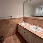 Bahia - 2 Bedroom Seafront דירה *