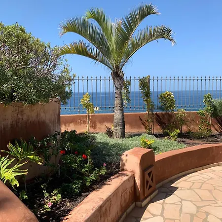 Bahia - 2 Bedroom Seafront Lägenhet