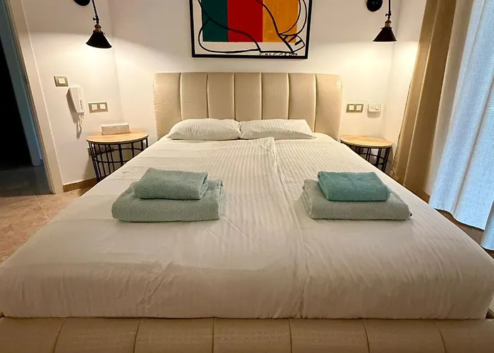 Bahia - 2 Bedroom Seafront アパート